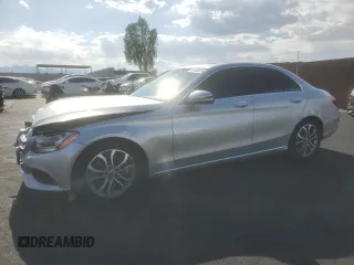 2018 Mercedes-Benz C 300 with VIN 55SWF4JB8JU258588, listed as a Copart auction lot 60350455 with 89,500 mi miles and Salvage title. Bid and sale history available at DreamBid. Image 1.