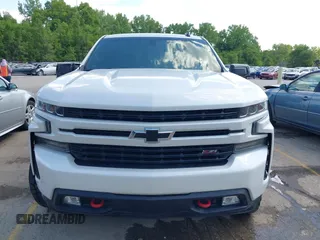 2019 Chevrolet Silverado 1500 RST with VIN 1GCUYEED2KZ264502, listed as a IAAI auction lot 42191764 with 80,356 mi miles and . Bid and sale history available at DreamBid. Image 13.