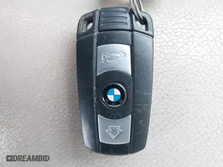 2011 BMW X5 35i with VIN 5UXZV4C54BL738262, listed as a IAAI auction lot 41633474 with 173,914 mi miles. Bid and sale history available at carsss.com. Image 11.