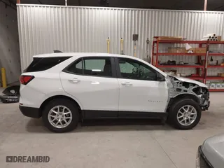 2022 Chevrolet Equinox LS with VIN 2GNAXSEV2N6128472, listed as a IAAI auction lot 41512959 with 37,834 mi miles. Bid and sale history available at carsss.com. Image 14.