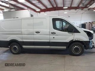2019 Ford Transit z VIN 1FTYE1ZM5KKB61368, wystawiony jako IAAI lot #42232514 z przebiegiem 65 348 mil mil oraz . Historia ofert i sprzedaży dostępna na DreamBid. Obrazek 12.