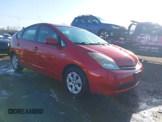 2006 Toyota Prius with VIN JTDKB20U767064991, listed as a IAAI auction lot 41806227 with 197,166 mi miles. Bid and sale history available at carsss.com. Image 1.