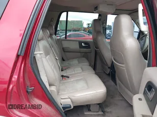 2004 Ford Expedition Eddie Bauer with VIN 1FMFU17LX4LB45101, listed as a IAAI auction lot 41861977 with 201,267 mi miles. Bid and sale history available at carsss.com. Image 8.