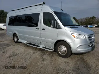2021 Mercedes-Benz Sprinter with VIN W1X8ED3Y0MP430332, listed as a Copart auction lot 85745824 with 8,727 mi miles and Clean Title. Bid and sale history available at DreamBid. Image 4.