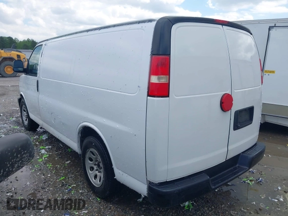 2013 Chevrolet Express Cargo Van with VIN 1GCSGAFX5D1173625, listed as a IAAI auction lot 41925806 with 365,298 mi miles. Bid and sale history available at carsss.com. Image 3.