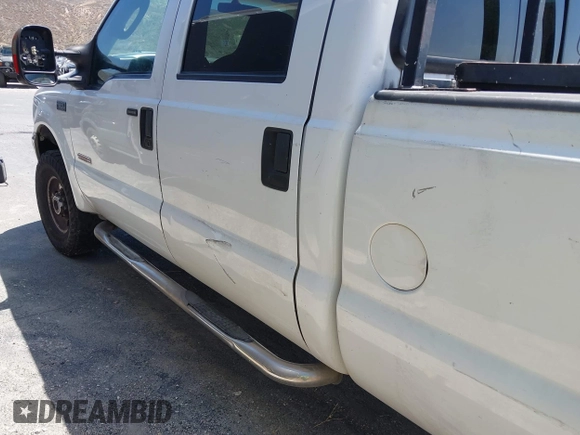 2004 Ford F-350 XL with VIN 1FTSW31P84ED21703, listed as a IAAI auction lot 42644063 with 297,096 mi miles and . Bid and sale history available at DreamBid. Image 19.