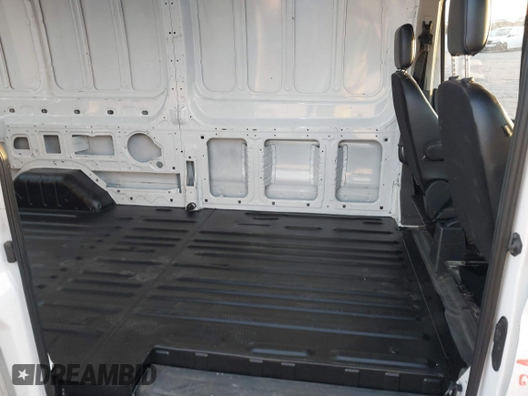 2020 Ford Transit Cargo with VIN 1FTBR1C83LKB60548, listed as a IAAI auction lot 41481254 with 77,761 mi miles and . Bid and sale history available at DreamBid. Image 8.