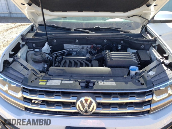 2018 Volkswagen Atlas SE with VIN 1V2FR2CA0JC575617, listed as a Copart auction lot 72691074 with 86,505 mi miles and Salvage title. Bid and sale history available at DreamBid. Image 13.