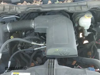 2017 Ram 1500 Big Horn z VIN 1C6RR7LGXHS611319, wystawiony jako IAAI lot #42045986 z przebiegiem 174 744 mil mil oraz . Historia ofert i sprzedaży dostępna na DreamBid. Obrazek 19.