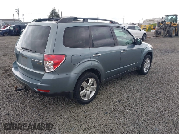 2010 Subaru Forester X Premium with VIN JF2SH6CC7AG702000, listed as a IAAI auction lot 42271890 with 173,003 mi miles and . Bid and sale history available at DreamBid. Image 4.