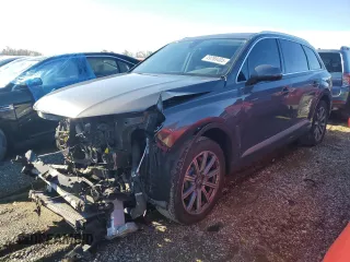 2019 Audi Q7 Premium Plus z VIN WA1LHAF74KD038224, wystawiony jako Copart lot #49788485 z przebiegiem 86 619 mil mil oraz Szkoda całkowita • Salvage title. Historia ofert i sprzedaży dostępna na DreamBid. Obrazek 1.