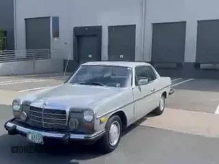 1974 Mercedes-Benz 280 z VIN 1140731210848, wystawiony jako Copart lot #53874105 z przebiegiem 44 423 mil mil oraz Czysty tytuł • Clean title. Historia ofert i sprzedaży dostępna na DreamBid. Obrazek 11.