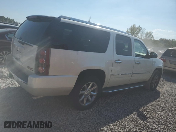 2011 GMC Yukon XL Denali with VIN 1GKS2MEF0BR375980, listed as a Copart auction lot 75354294 with 213,070 mi miles and Clean Title. Bid and sale history available at carsss.com. Image 3.
