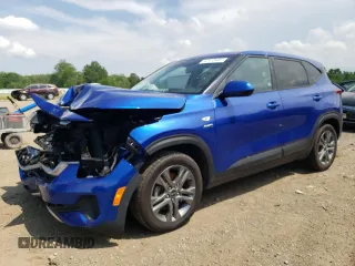 2021 Kia Seltos LX with VIN KNDEPCAA3M7047482, listed as a Copart auction lot 62910485 with 62,827 mi miles and Salvage title. Bid and sale history available at DreamBid. Image 1.