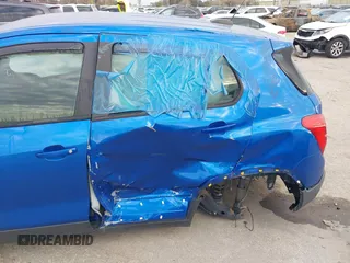 2015 Chevrolet Trax LS with VIN KL7CJKSB8FB179600, listed as a IAAI auction lot 41139637 with 62,814 mi miles. Bid and sale history available at carsss.com. Image 6.