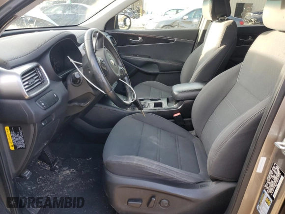 2016 Kia Sorento LX with VIN 5XYPG4A35GG063285, listed as a Copart auction lot 42939195 with 95,798 mi miles and Salvage Title. Bid and sale history available at DreamBid. Image 7.