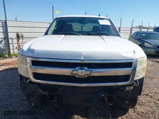 2007 Chevrolet Silverado 1500 LTZ with VIN 3GCEK13MX7G555225, listed as a IAAI auction lot 41771999 with 259,736 mi miles. Bid and sale history available at carsss.com. Image 12.