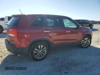 2011 Kia Sorento EX with VIN 5XYKU4A29BG029482, listed as a Copart auction lot 49680355 with 233,580 mi miles and Salvage Title. Bid and sale history available at carsss.com. Image 3.