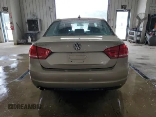 2015 Volkswagen Passat Wolfsburg Edition with VIN 1VWAT7A31FC012918, listed as a Copart auction lot 60961105 with 120,803 mi miles and Salvage title. Bid and sale history available at DreamBid. Image 6.