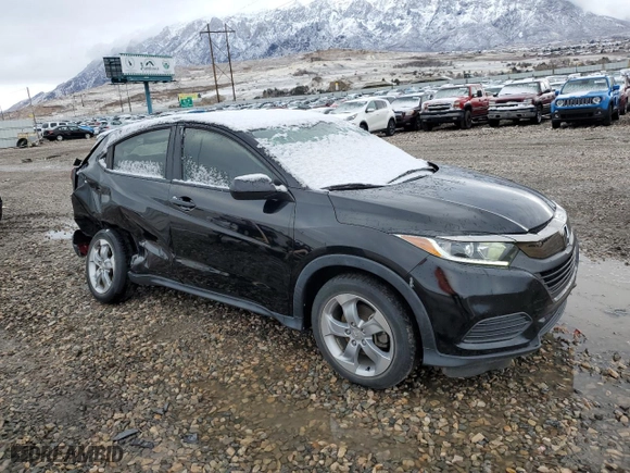 2019 Honda HR-V LX with VIN 3CZRU6H30KG706651, listed as a Copart auction lot 48322015 with 66,242 mi miles and Salvage Title. Bid and sale history available at carsss.com. Image 4.