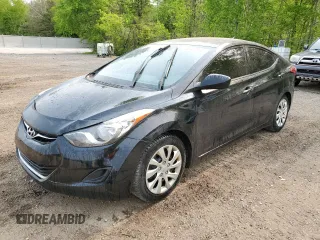 2013 Hyundai Elantra Limited z VIN 5NPDH4AE8DH198573, wystawiony jako Copart lot #58902955 z przebiegiem 201 516 mil mil oraz Szkoda całkowita • Salvage title. Historia ofert i sprzedaży dostępna na DreamBid. Obrazek 1.