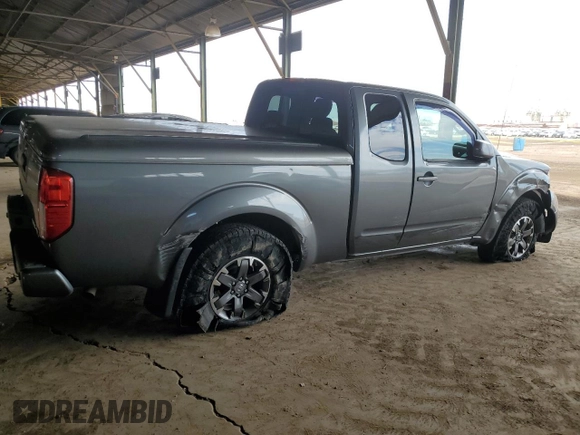 2016 Nissan Frontier SV z VIN 1N6AD0CW5GN752957, wystawiony jako Copart lot #53073315 z przebiegiem 142 902 mil mil oraz Szkoda całkowita • Salvage title. Historia ofert i sprzedaży dostępna na DreamBid. Obrazek 3.