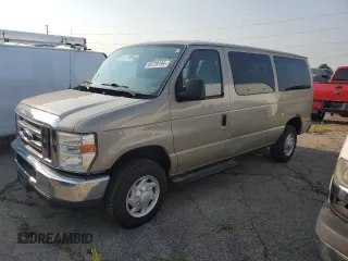 2009 Ford Econoline Passenger XL z VIN 1FBNE31L39DA71625, wystawiony jako Copart lot #60739195 z przebiegiem 165 954 mil mil oraz Czysty tytuł • Clean title. Historia ofert i sprzedaży dostępna na DreamBid. Obrazek 1.