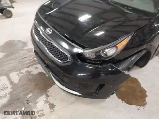 2018 Kia Niro LX with VIN KNDCB3LC0J5109979, listed as a IAAI auction lot 41824265 with 116,784 mi miles. Bid and sale history available at carsss.com. Image 6.