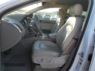 2015 Audi Q7 Premium Plus с VIN WA1LGAFE6FD032285, выставлен на аукционе Copart как лот 54931105 с пробегом 97 218 миль миль и Списание • Salvage title. История ставок и продаж доступна на DreamBid. Изображение 7.
