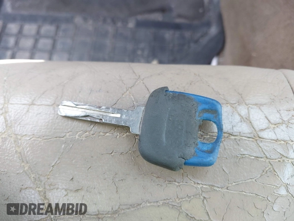 2000 Volvo S70 с VIN YV1LS56D5Y2661189, выставлен на аукционе IAAI как лот 42362551 с пробегом 197 541 миль миль и . История ставок и продаж доступна на DreamBid. Изображение 11.