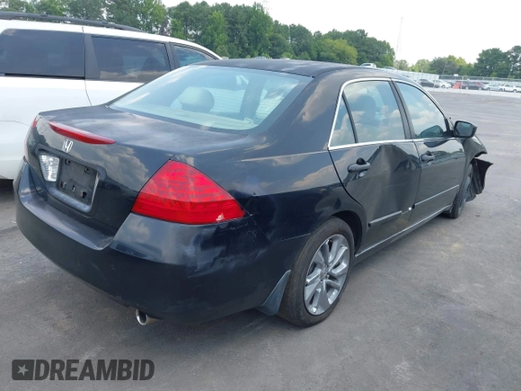 2007 Honda Accord LX with VIN 3HGCM56437G711286, listed as a IAAI auction lot 42601346 with 239,472 mi miles and . Bid and sale history available at DreamBid. Image 4.