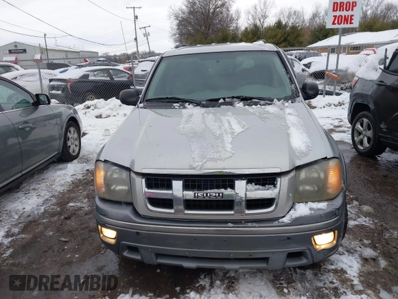 2008 Isuzu Ascender S z VIN 4NUDS13S182700824, wystawiony jako IAAI lot #41347430 z przebiegiem Nie podano mil oraz . Historia ofert i sprzedaży dostępna na DreamBid. Obrazek 12.