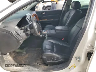 2010 Cadillac STS AWD z VIN 1G6DU6EV1A0150801, wystawiony jako Copart lot #42761515 z przebiegiem 154 865 mil mil oraz Szkoda całkowita • Salvage title. Historia ofert i sprzedaży dostępna na DreamBid. Obrazek 7.