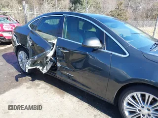 2014 Buick Verano with VIN 1G4PP5SK3E4149259, listed as a IAAI auction lot 41522459 with 228,374 mi miles. Bid and sale history available at carsss.com. Image 6.