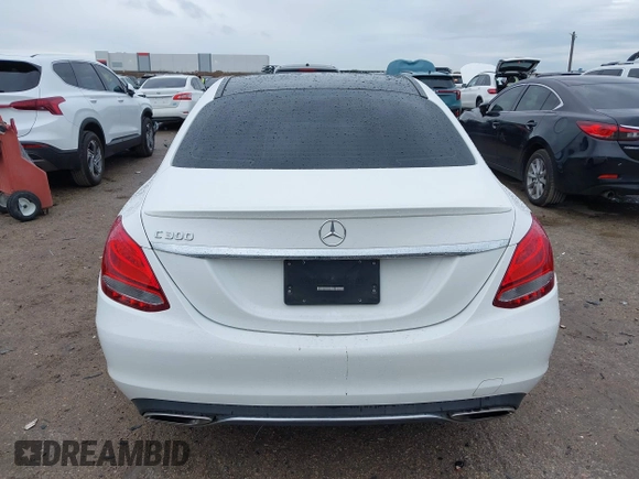 2018 Mercedes-Benz C C 300 with VIN 55SWF4JB1JU237940, listed as a IAAI auction lot 41911087 with 57,362 mi miles and . Bid and sale history available at carsss.com. Image 16.