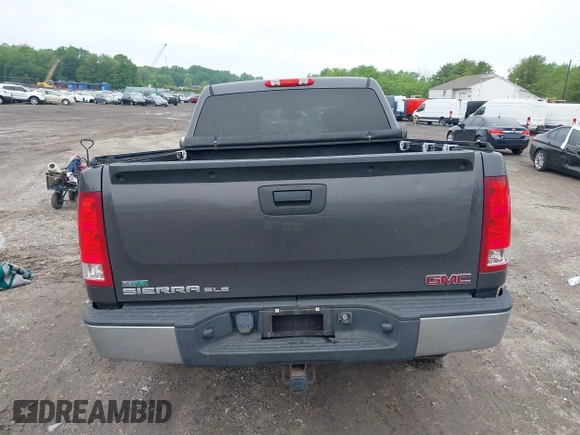 2010 GMC Sierra 1500 with VIN 3GTRCVE33AG197726, listed as a IAAI auction lot 42267798 with 116,831 mi miles and . Bid and sale history available at DreamBid. Image 15.