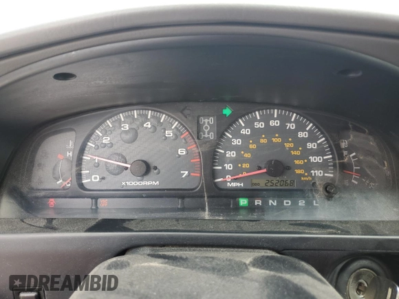2001 Toyota 4Runner SR5 z VIN JT3HN86R010358701, wystawiony jako Copart lot #56416485 z przebiegiem 252 068 mil mil oraz Czysty tytuł • Clean title. Historia ofert i sprzedaży dostępna na DreamBid. Obrazek 9.