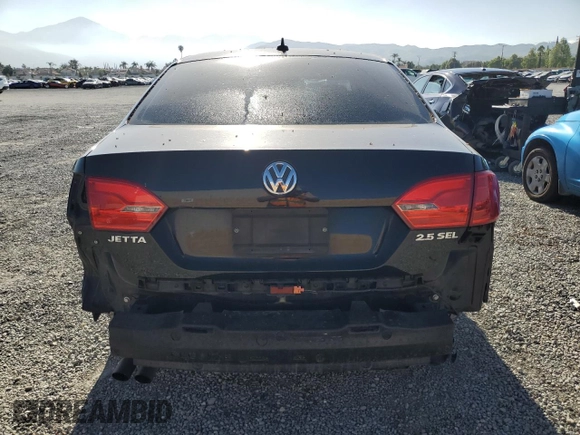 2012 Volkswagen Jetta SEL с VIN 3VWLP7AJ5CM411787, выставлен на аукционе Copart как лот 55701875 с пробегом 194 969 миль миль и Списание • Salvage title. История ставок и продаж доступна на DreamBid. Изображение 6.