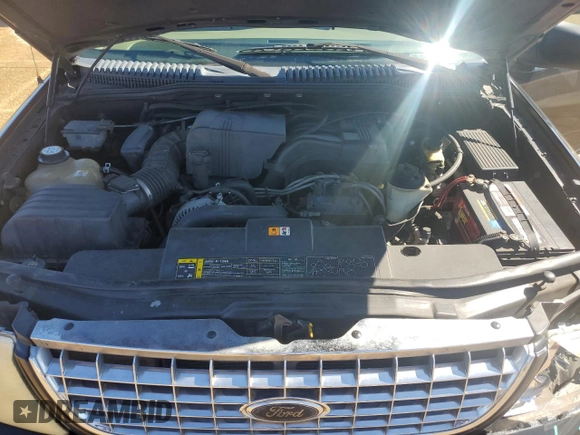 2003 Ford Explorer XLT z VIN 1FMZU63K13UB94915, wystawiony jako Copart lot #46911095 z przebiegiem 97 648 mil mil oraz Szkoda całkowita • Salvage title. Historia ofert i sprzedaży dostępna na DreamBid. Obrazek 12.