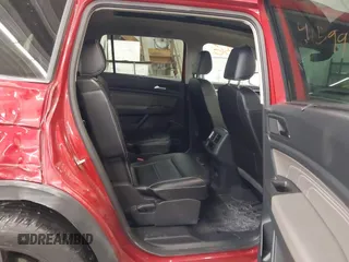 2022 Volkswagen Atlas 3.6L V6 SEL R-Line with VIN 1V2AR2CA6NC548406, listed as a IAAI auction lot 41599286 with 46,685 mi miles. Bid and sale history available at carsss.com. Image 8.