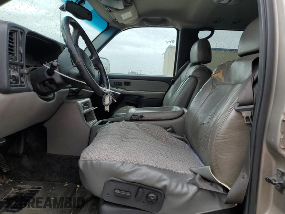2001 Chevrolet Suburban LS with VIN 1GNEC16T01J293129, listed as a Copart auction lot 50886925 with 337,055 mi miles and Salvage Title. Bid and sale history available at carsss.com. Image 7.