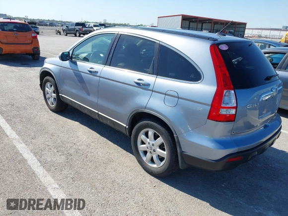 2008 Honda CR-V EX-L with VIN JHLRE487X8C030170, listed as a IAAI auction lot 42058336 with 213,798 mi miles. Bid and sale history available at carsss.com. Image 3.