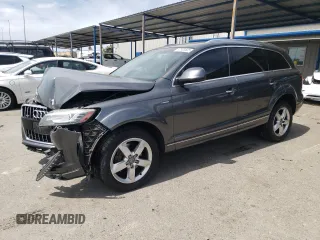 2015 Audi Q7 Premium z VIN WA1CGAFE1FD030508, wystawiony jako Copart lot #52935605 z przebiegiem 146 278 mil mil oraz Szkoda całkowita • Salvage title. Historia ofert i sprzedaży dostępna na DreamBid. Obrazek 1.