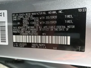 2024 Lexus TX 350 z VIN 5TDAAAB67RS001682, wystawiony jako Copart lot #68074394 z przebiegiem 5821 mil mil oraz Tytuł czysty. Historia ofert i sprzedaży dostępna na DreamBid. Obrazek 14.