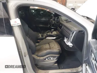 2021 Porsche Cayenne Turbo with VIN WP1BF2AY2MDA51228, listed as a IAAI auction lot 42757492 with 33,660 mi miles and . Bid and sale history available at DreamBid. Image 6.