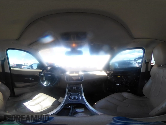 2012 Land Rover Range Rover Evoque Pure Premium с VIN SALVR2BG2CH663568, выставлен на аукционе IAAI как лот 42121863 с пробегом Не указан миль и . История ставок и продаж доступна на DreamBid. Изображение 18.