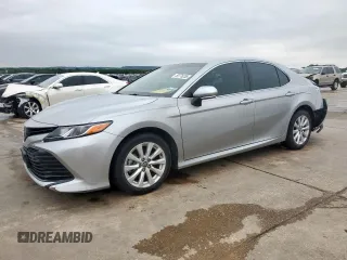 2018 Toyota Camry LE with VIN 4T1B11HKXJU084092, listed as a Copart auction lot 59776255 with 76,521 mi miles and Salvage title. Bid and sale history available at DreamBid. Image 1.