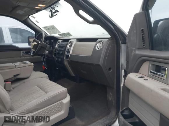 2010 Ford F-150 XL with VIN 1FTEW1C84AKE48789, listed as a IAAI auction lot 41430226 with 159,183 mi miles. Bid and sale history available at carsss.com. Image 5.