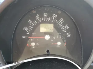 2002 Volkswagen Beetle GLX с VIN 3VWDD21C32M405650, выставлен на аукционе Copart как лот 45764015 с пробегом 93 014 миль миль и Списание • Salvage title. История ставок и продаж доступна на DreamBid. Изображение 9.
