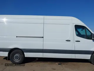2020 Mercedes-Benz Sprinter Cargo with VIN W1W4ECHY3LT035444, listed as a IAAI auction lot 41834490 with 25,833 mi miles and . Bid and sale history available at carsss.com. Image 13.